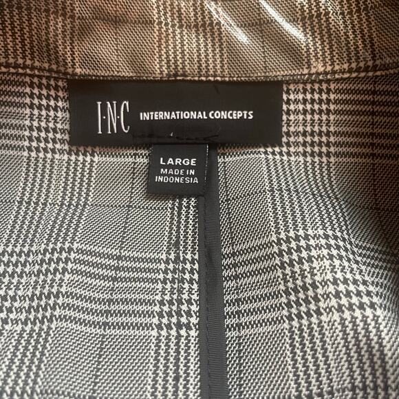 INC patent plaid raincoat size Large belted black white polyester trench jacket - Picture 7 of 8